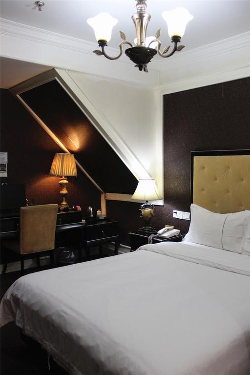 Manhattan Jinling Hotel Шанхай Номер фото