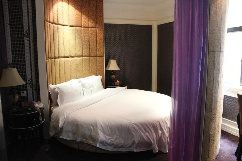 Manhattan Jinling Hotel Шанхай Номер фото