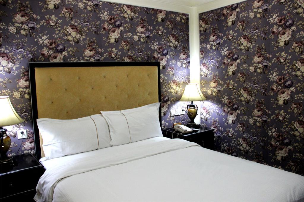 Manhattan Jinling Hotel Шанхай Номер фото